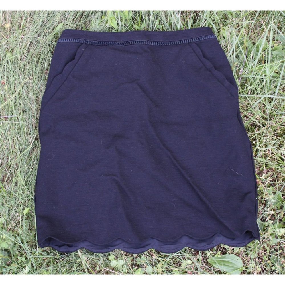 Black Skirt w/ Pockets